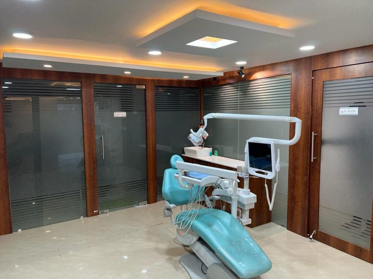 smilecraftdentalimplantcentre-Bengaluru